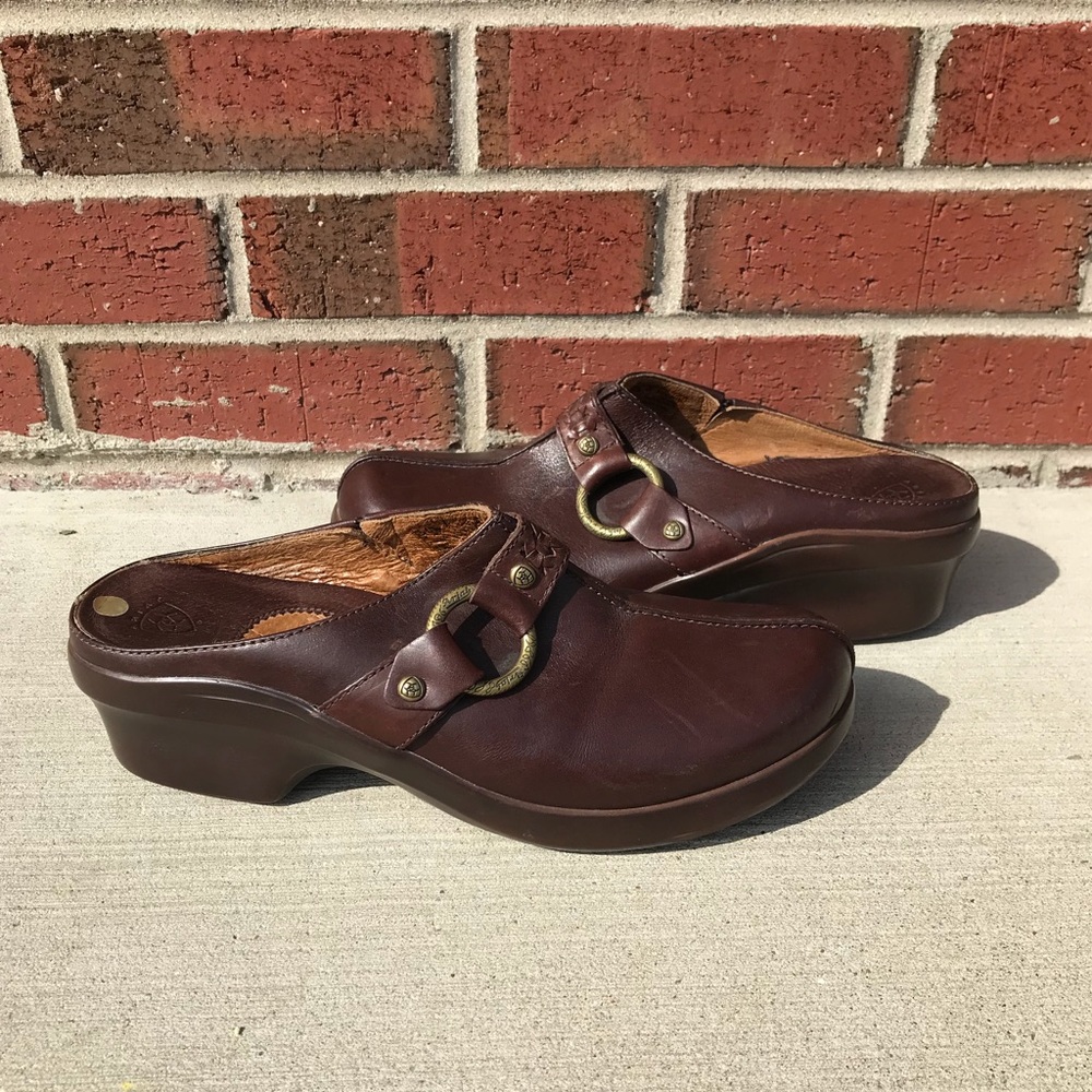 Ariat Brown Leather Clogs 9.5 B